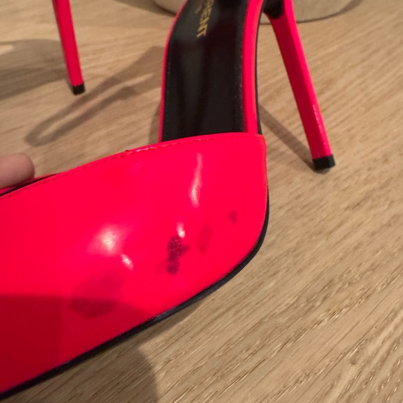 Saint Laurent Neon Pink Patent Pointed-Toe Ankle-Strap Pumps - Picture 3 of 15
